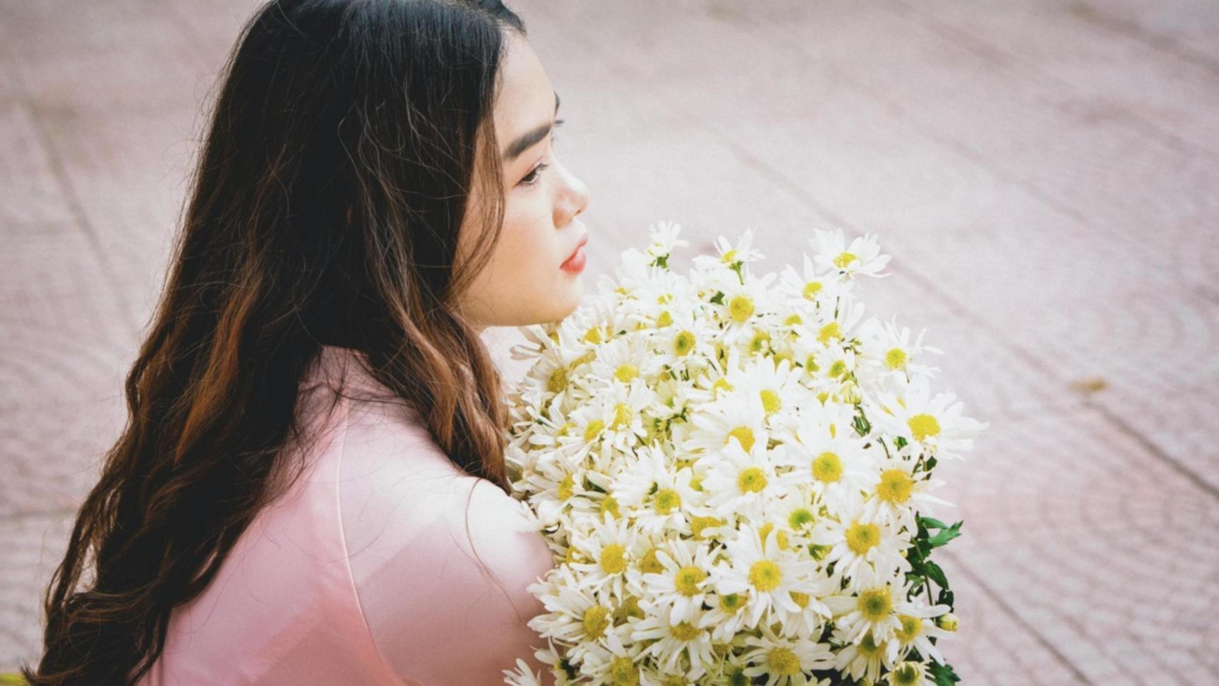 Students collaborating on game development projects in modern learning environment